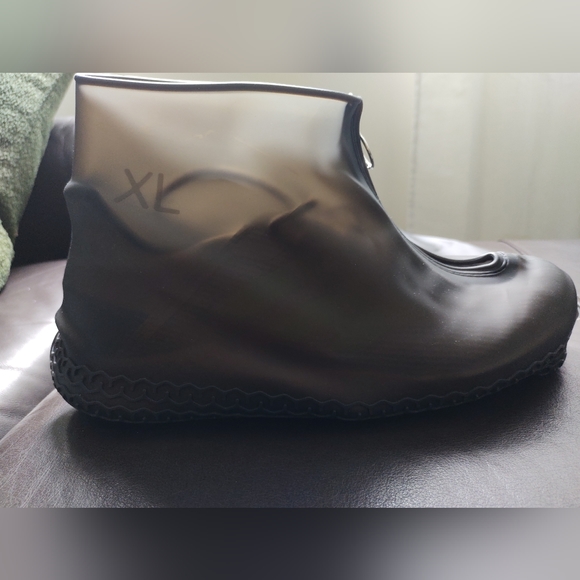 Sillies waterproof silicone shoe covers - Picture 5 of 8